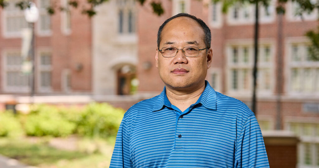 Headshot of Xiaopeng Zhao